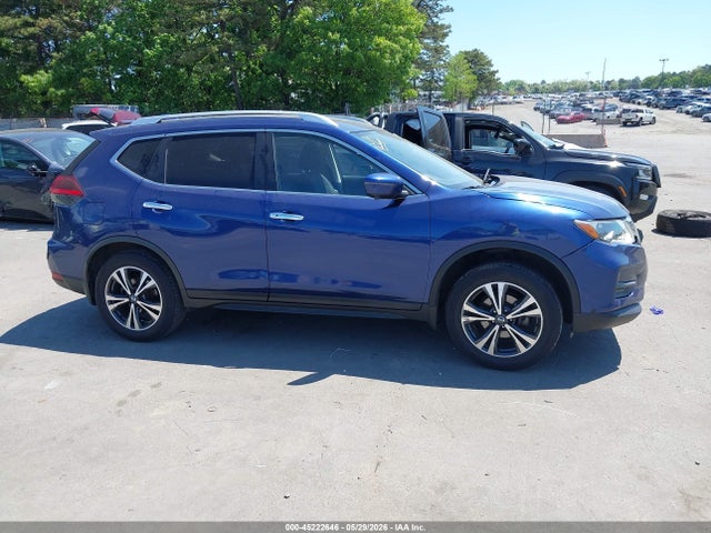 Nissan Rogue Sv