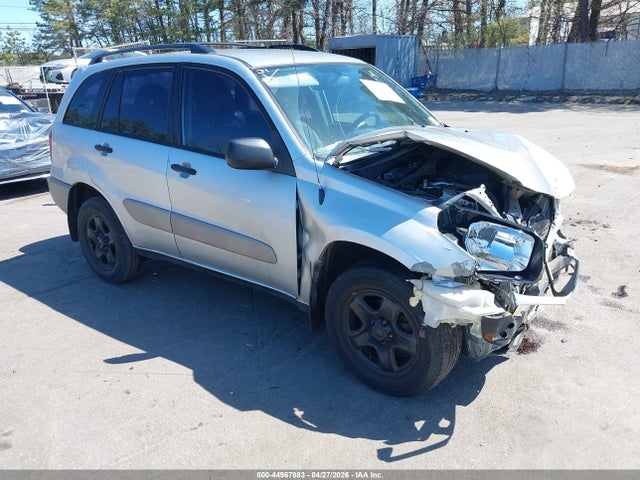 Salvage Toyota RAV4 Image