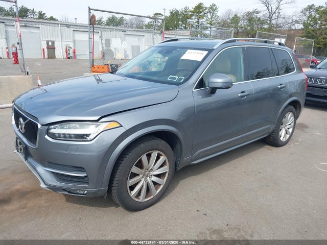 Volvo XC90 T6 Momentum