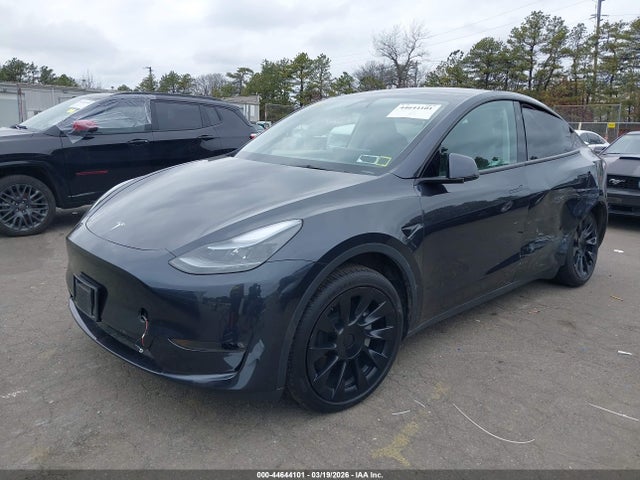 Tesla Model Y Long Range Dual Motor All-wheel Drive