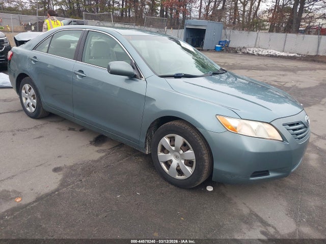 Salvage Toyota Camry Image