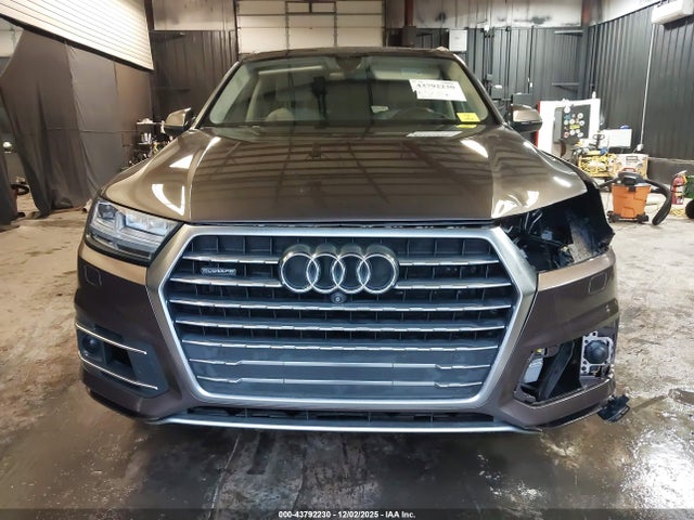 Audi Q7 3.0t Premium