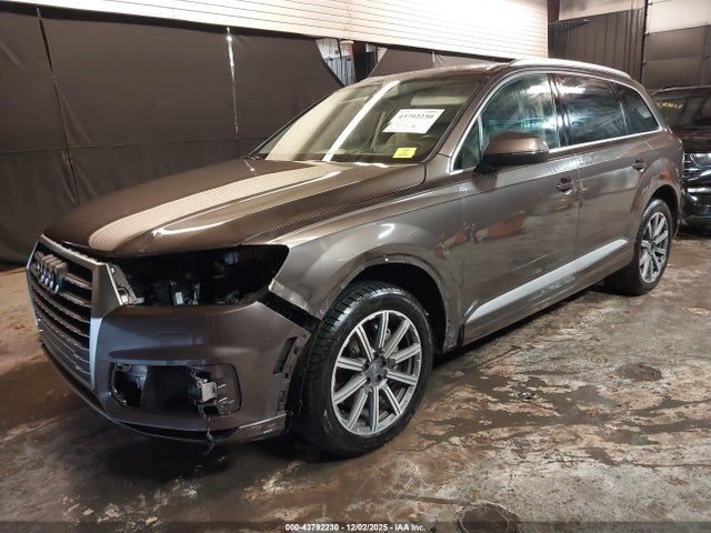 Audi Q7 3.0t Premium