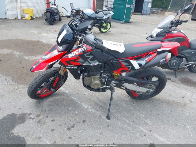 Ducati Hypermotard