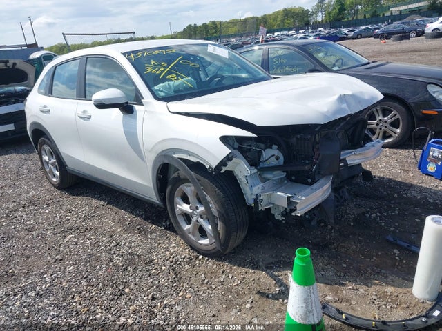 Salvage Honda HR-V Image