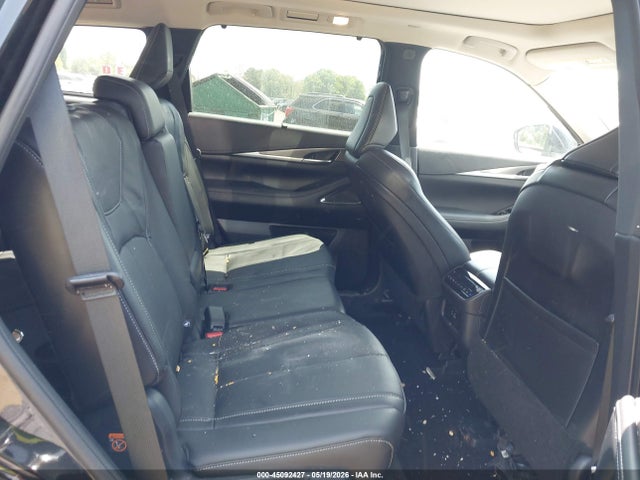 INFINITI Qx Luxe Awd