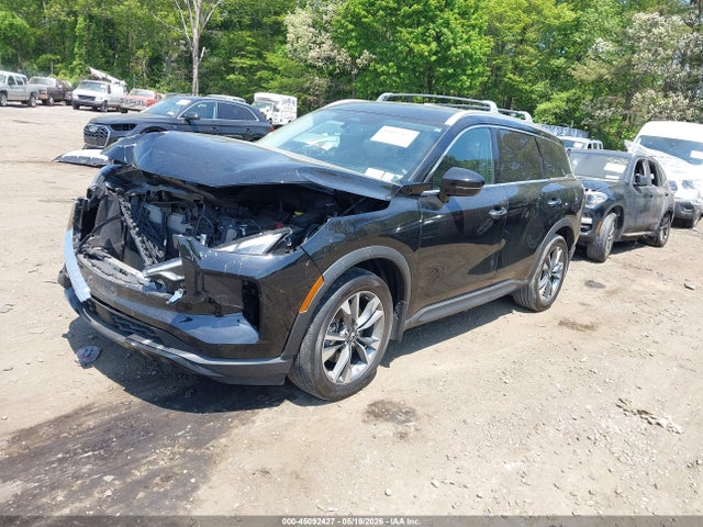 INFINITI Qx Luxe Awd