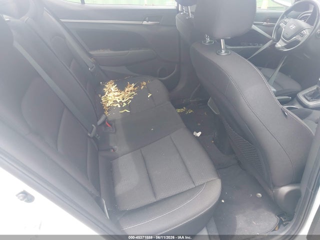 Hyundai ELANTRA Value Edition