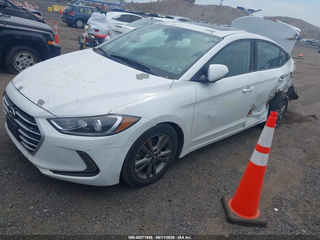 Hyundai ELANTRA Value Edition