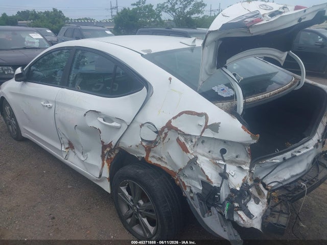 Hyundai ELANTRA Value Edition