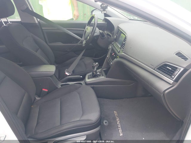 Hyundai ELANTRA Value Edition