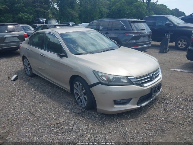 Salvage Honda Accord Image