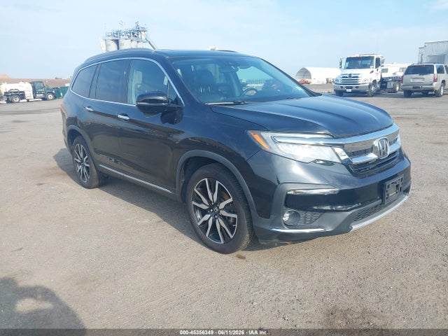 Salvage Honda Pilot Image