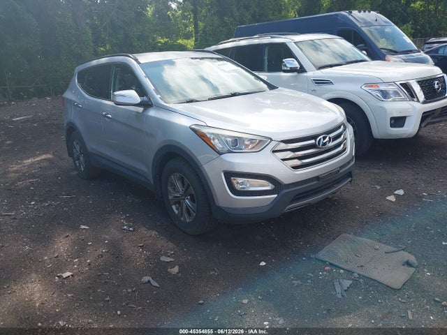 Salvage Hyundai SANTA FE Image