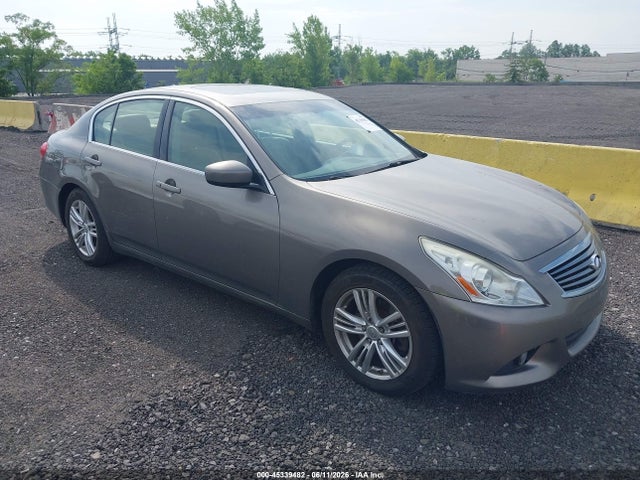 Salvage INFINITI G37x Image