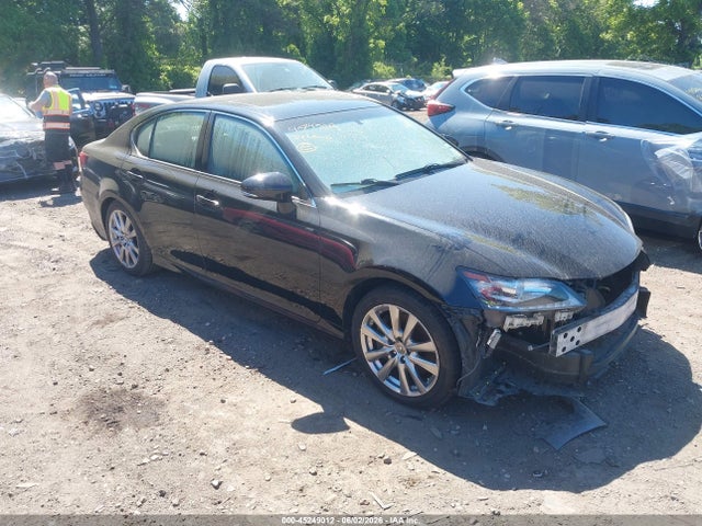 Salvage Lexus Gs Image