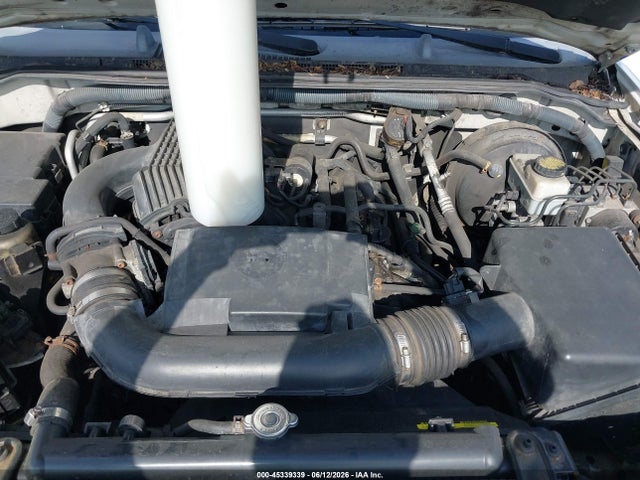 Nissan Pathfinder Le