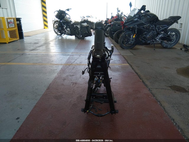 Harley-Davidson Fxdbi
