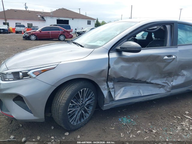 Kia Forte Gt-line