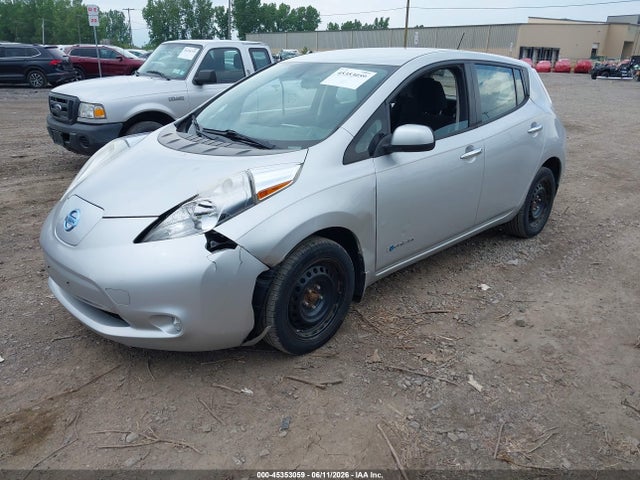 Nissan LEAF S