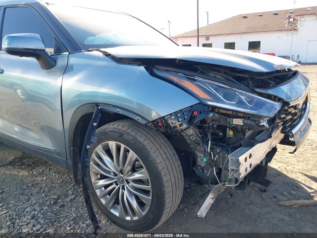Toyota Highlander Platinum