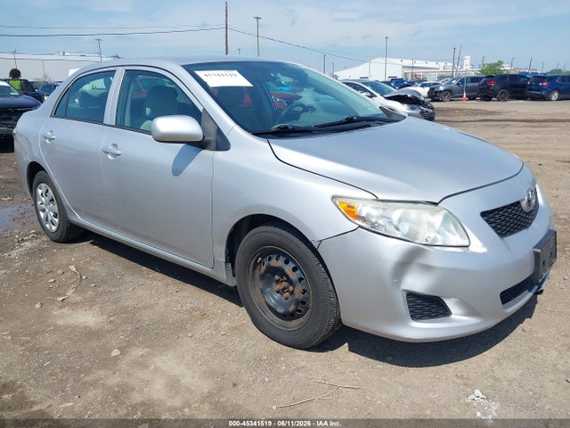 Salvage Toyota Corolla Image