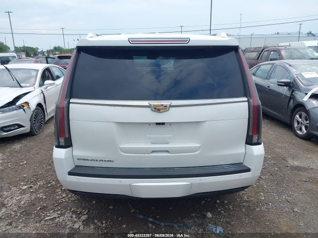 Cadillac Escalade Luxury