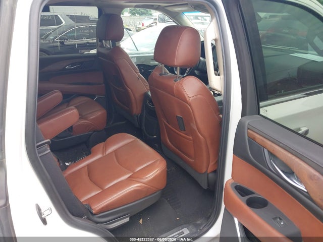 Cadillac Escalade Luxury