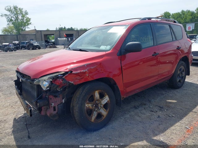 Toyota RAV4 Base V6
