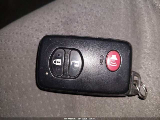 Toyota Prius Three