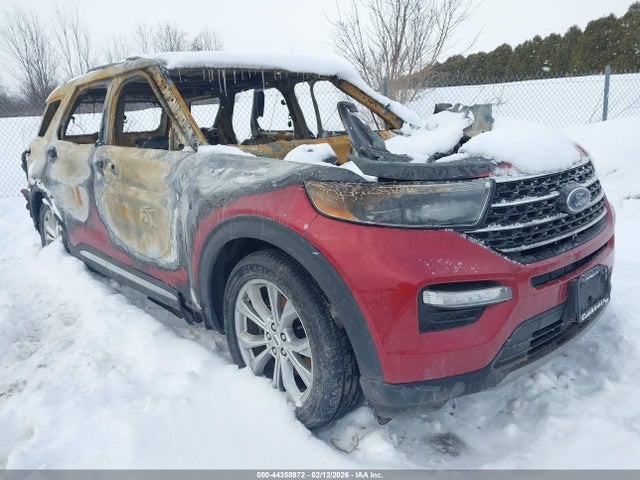 Salvage Ford Explorer Image