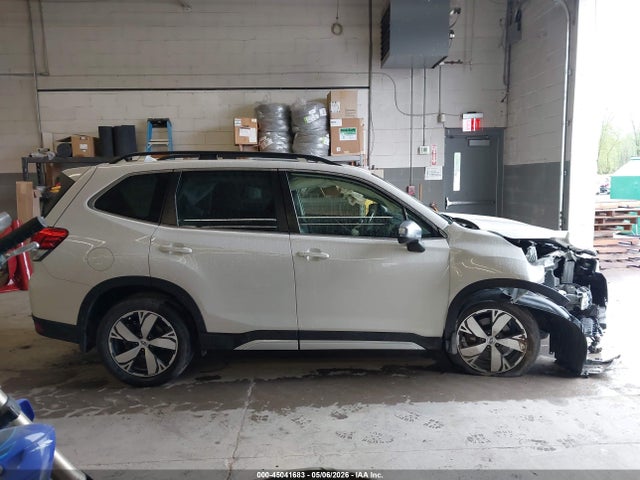 Subaru Forester Touring