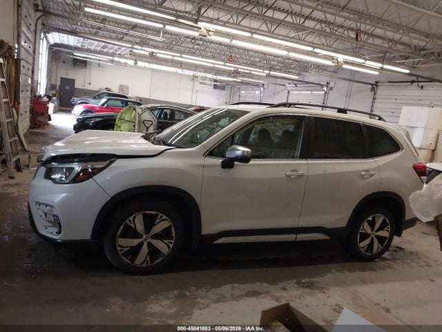 Subaru Forester Touring