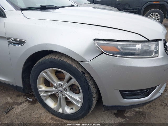Ford Taurus Sel