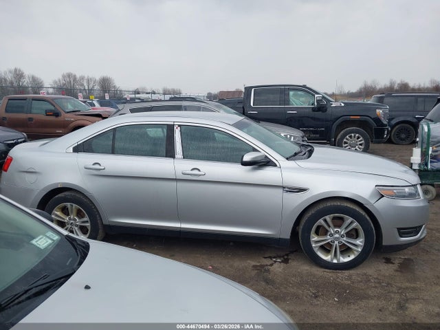 Ford Taurus Sel