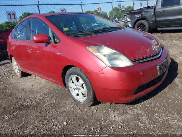 Salvage Toyota Prius Image