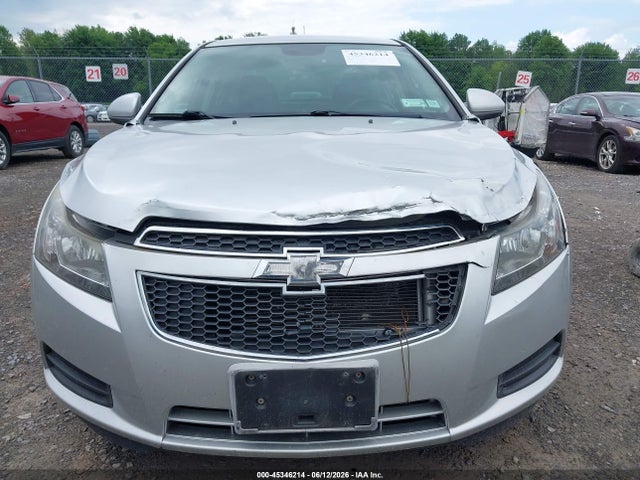 Chevrolet Cruze 1lt Auto