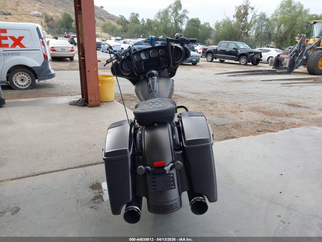 Harley-Davidson Flhxs
