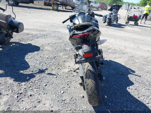 Kawasaki Ex500 H
