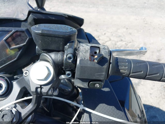 Kawasaki Ex500 H