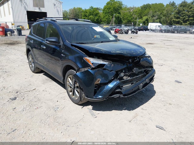 Salvage Toyota RAV4 Image