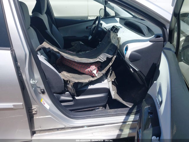 Toyota Prius Three