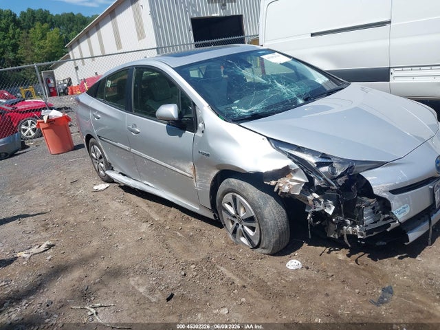 Toyota Prius Three