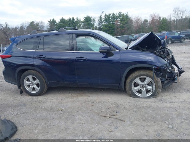 Toyota Highlander Le