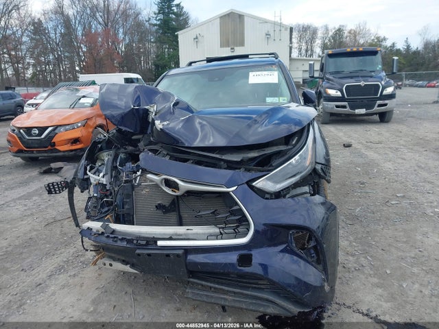 Toyota Highlander Le