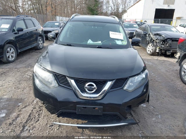 Nissan Rogue Sv