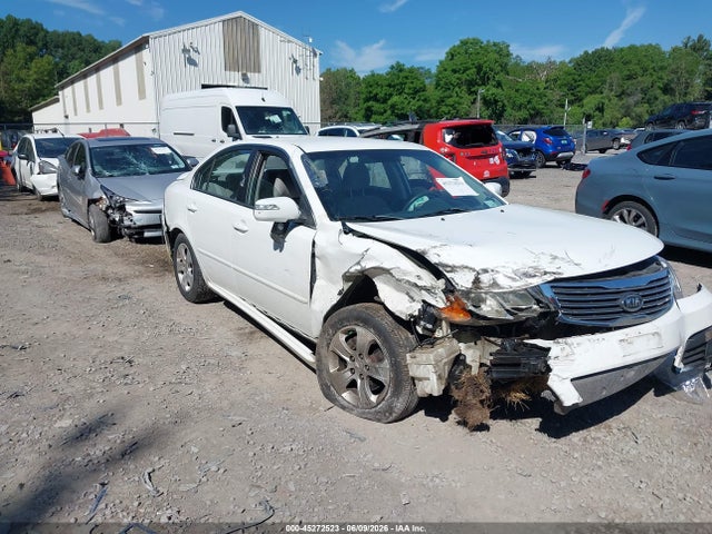 Salvage Kia Optima Image