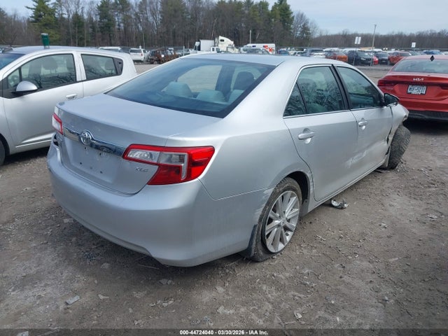 Toyota Camry Xle