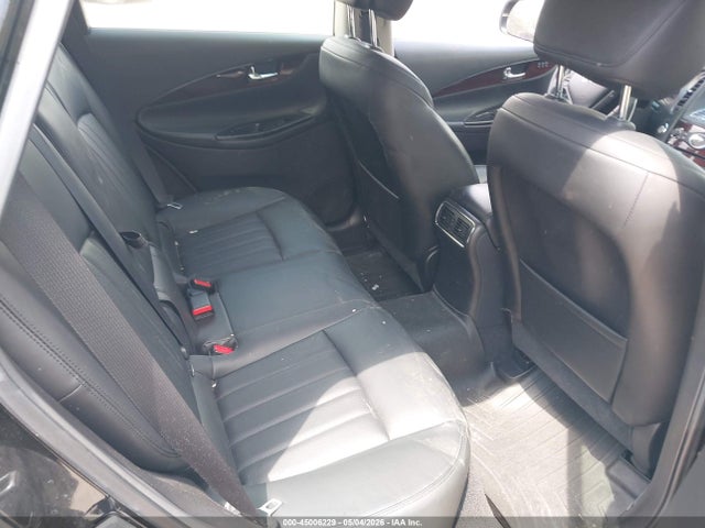 INFINITI Qx