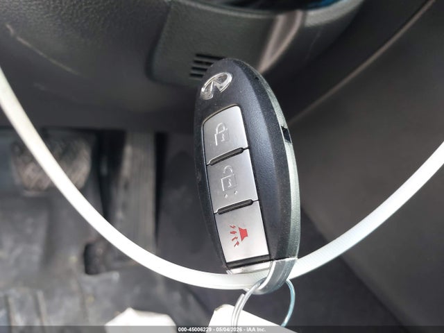 INFINITI Qx